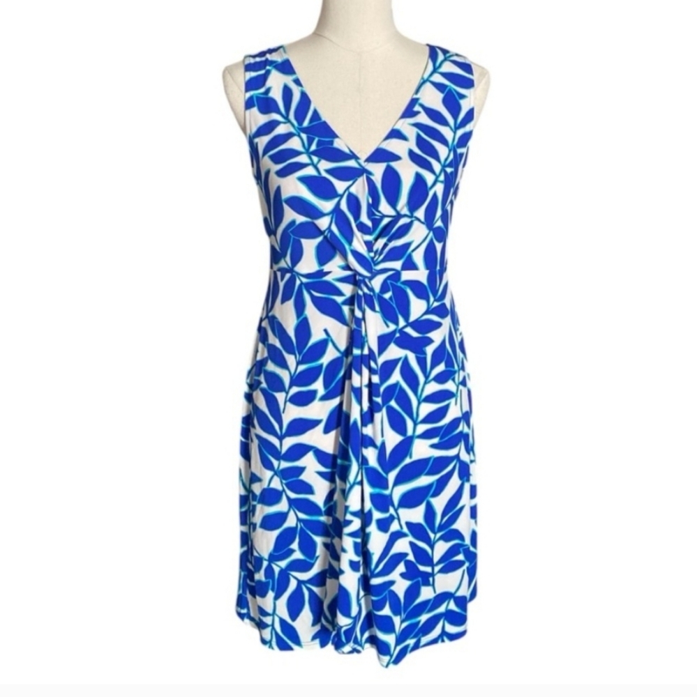 Leota Dress Womens 1L Ivy Blue Sleeveless Knot Front Leaf Print Made USA New